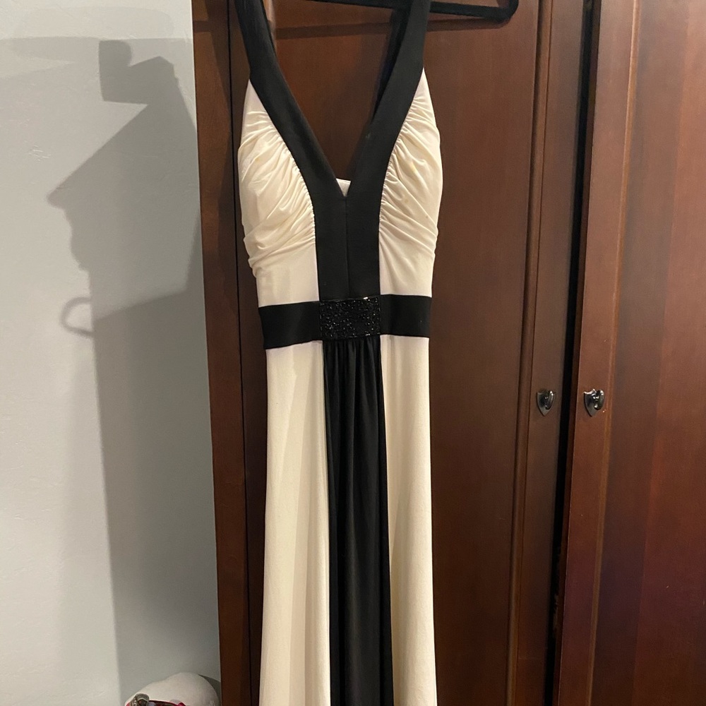 Jessica Howard dress
